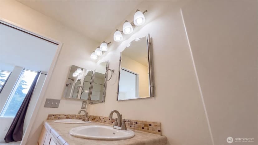 Property photo for 442 4th Avenue #442, Kirkland photo 28