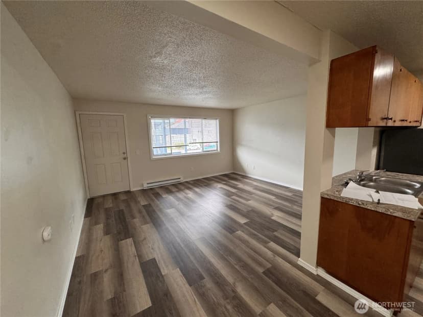 Property photo for 624 W Cedar Street #8, Shelton photo 2