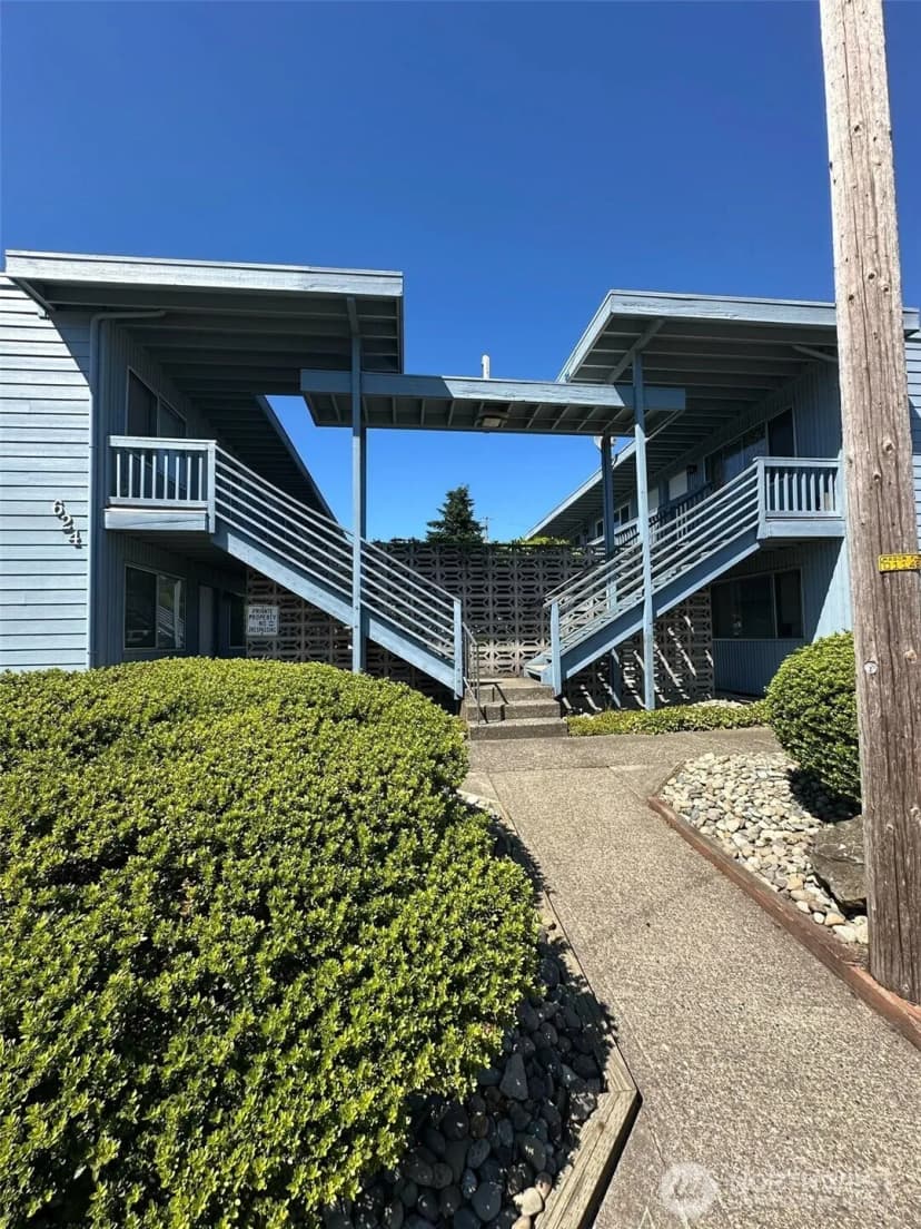 Property photo for 624 W Cedar Street #8, Shelton