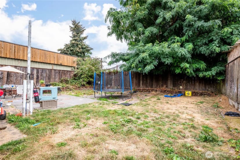 Property photo for 1408 S. 5th, Kelso photo 3