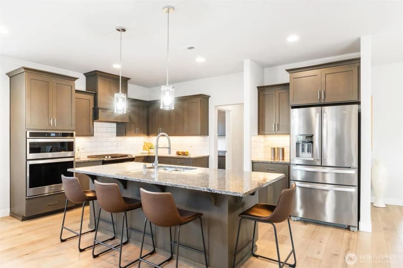 Property photo for 33533 Juniper Avenue Se, Black Diamond photo 7