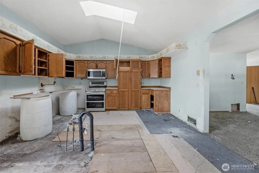 Property photo for 12933 234th Street Ne, Arlington photo 9