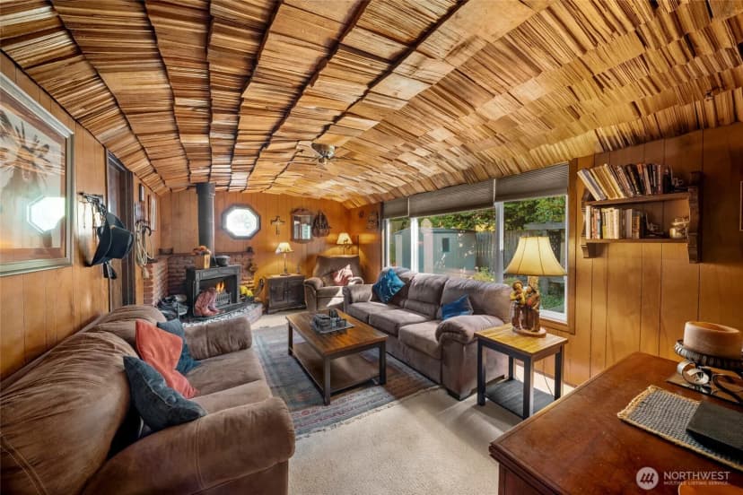 Property photo for 1921 Parkwood Drive Se, Olympia photo 6