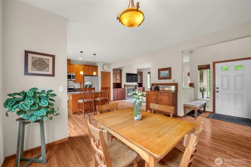 Property photo for 160 6th Avenue Se, Issaquah photo 14