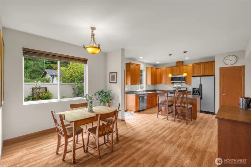 Property photo for 160 6th Avenue Se, Issaquah photo 13