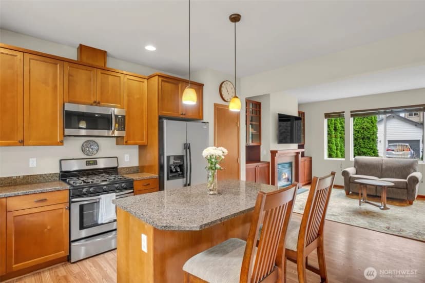 Property photo for 160 6th Avenue Se, Issaquah photo 6