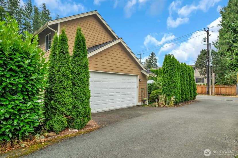 Property photo for 160 6th Avenue Se, Issaquah photo 33