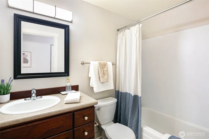 Property photo for 566 Prospect Street #103, Seattle photo 17
