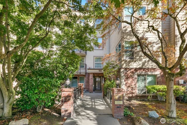 Property photo for 566 Prospect Street #103, Seattle