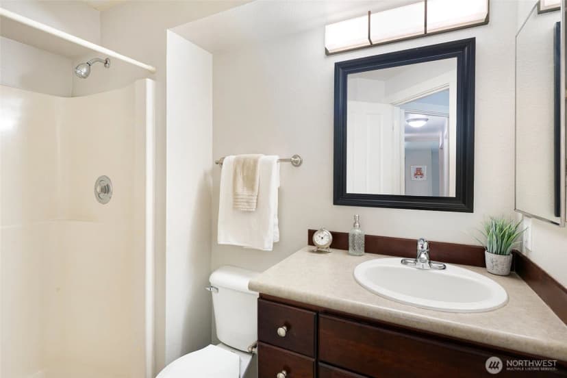 Property photo for 566 Prospect Street #103, Seattle photo 13