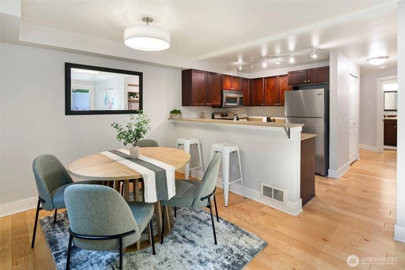 Property photo for 566 Prospect Street #103, Seattle photo 7