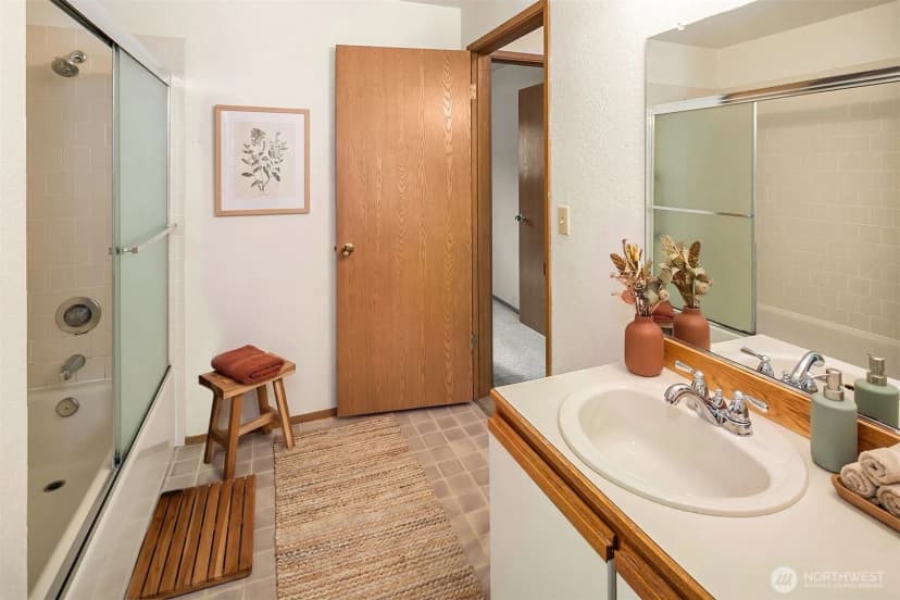 Property photo for 10838 E Riverside Drive #c102, Bothell photo 19