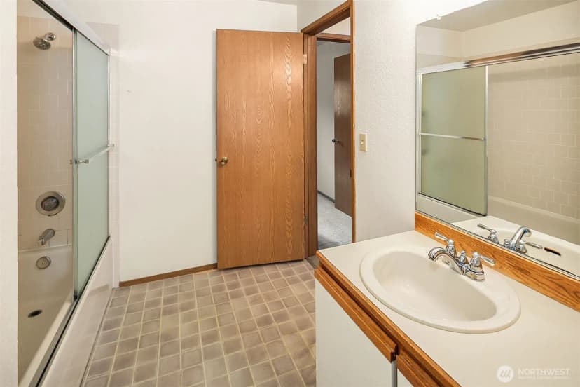 Property photo for 10838 E Riverside Drive #c102, Bothell photo 10
