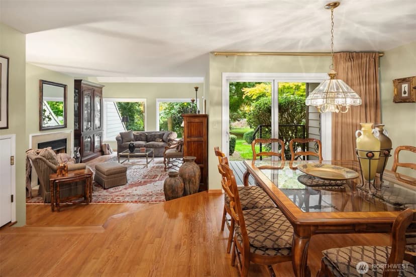 Property photo for 10209 Ne 19th Place #d2, Bellevue photo 6