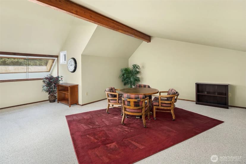 Property photo for 10209 Ne 19th Place #d2, Bellevue photo 29
