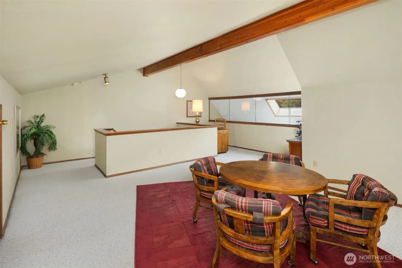 Property photo for 10209 Ne 19th Place #d2, Bellevue photo 30