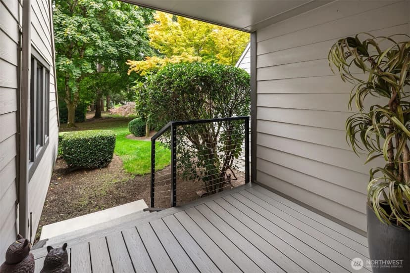 Property photo for 10209 Ne 19th Place #d2, Bellevue photo 12