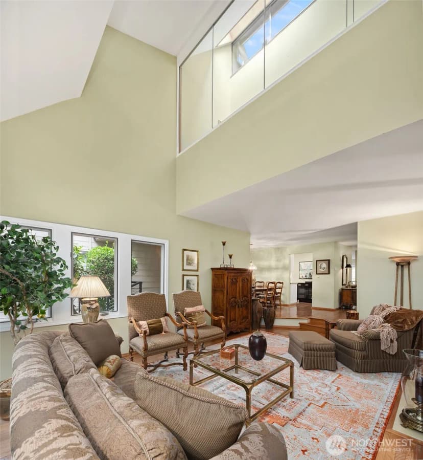 Property photo for 10209 Ne 19th Place #d2, Bellevue photo 8