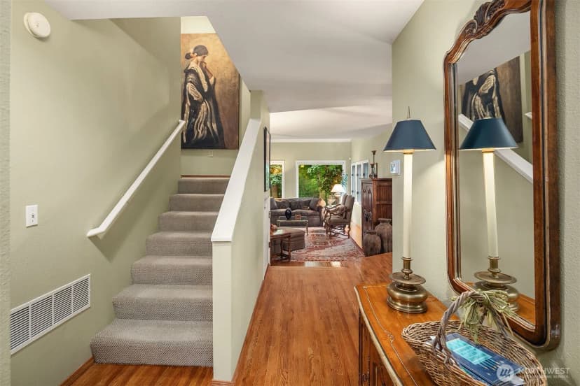Property photo for 10209 Ne 19th Place #d2, Bellevue photo 20