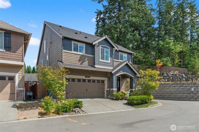 Property photo for 1415 192nd Place Se, Bothell photo 2