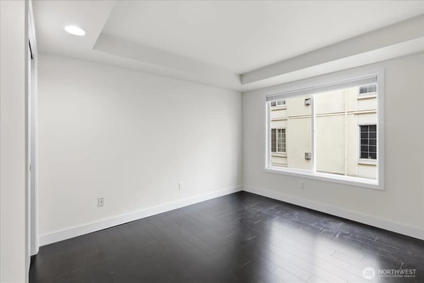 Property photo for 11011 Ne 12th Street #202, Bellevue photo 13
