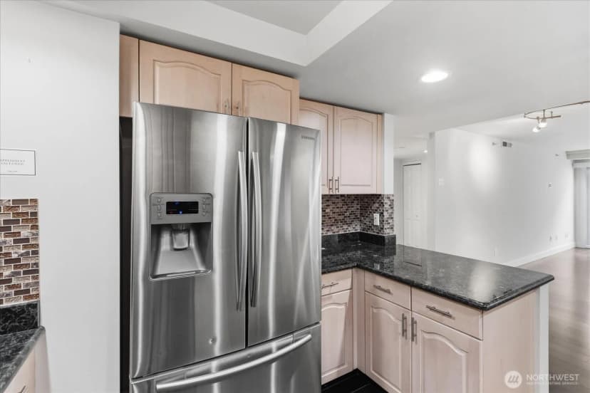Property photo for 11011 Ne 12th Street #202, Bellevue photo 10