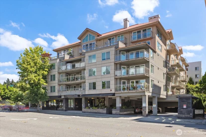 Property photo for 11011 Ne 12th Street #202, Bellevue photo 29