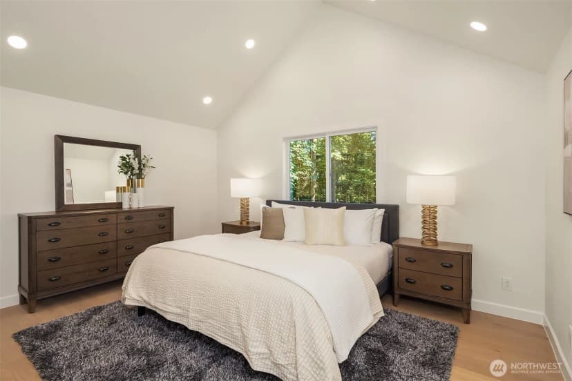 Property photo for 21229 Ne 14th Place, Sammamish photo 22