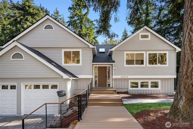 Property photo for 21229 Ne 14th Place, Sammamish