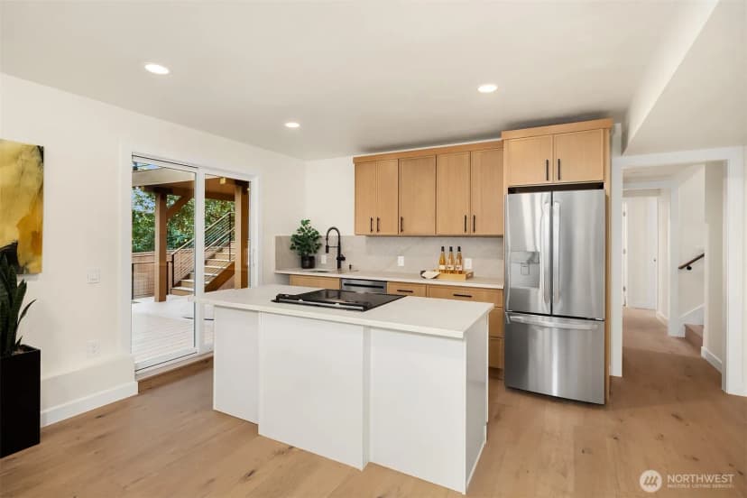 Property photo for 21229 Ne 14th Place, Sammamish photo 29