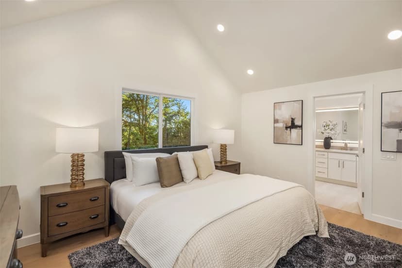 Property photo for 21229 Ne 14th Place, Sammamish photo 23