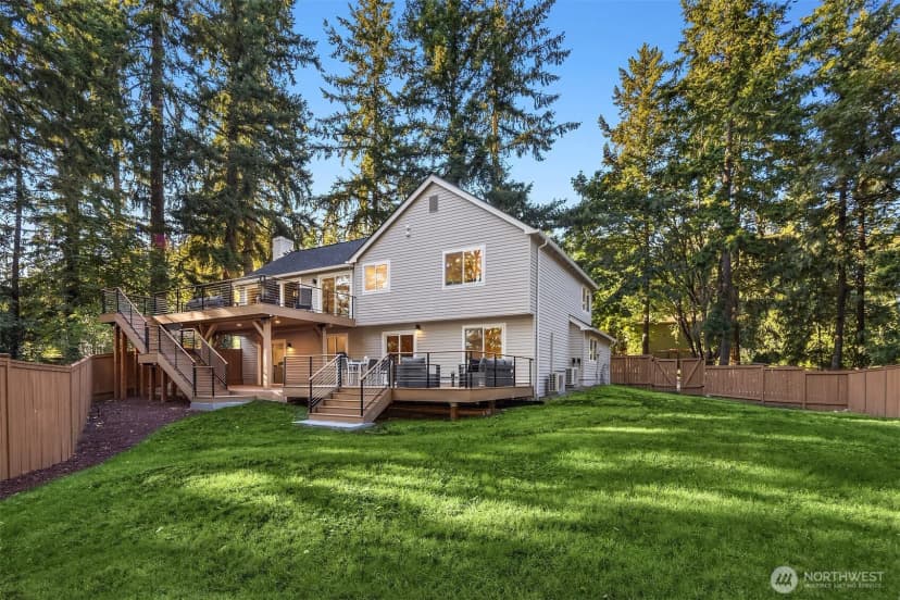 Property photo for 21229 Ne 14th Place, Sammamish photo 39