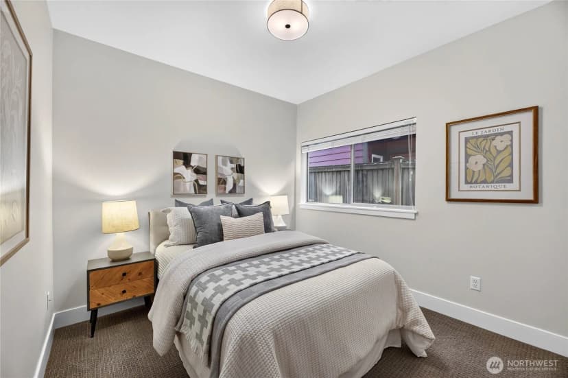 Property photo for 1820 24th Avenue #101, Seattle photo 14