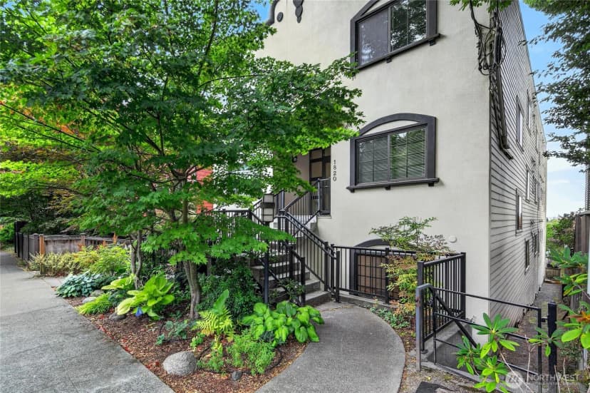 Property photo for 1820 24th Avenue #101, Seattle photo 22