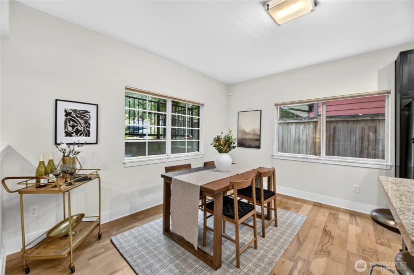 Property photo for 1820 24th Avenue #101, Seattle photo 13