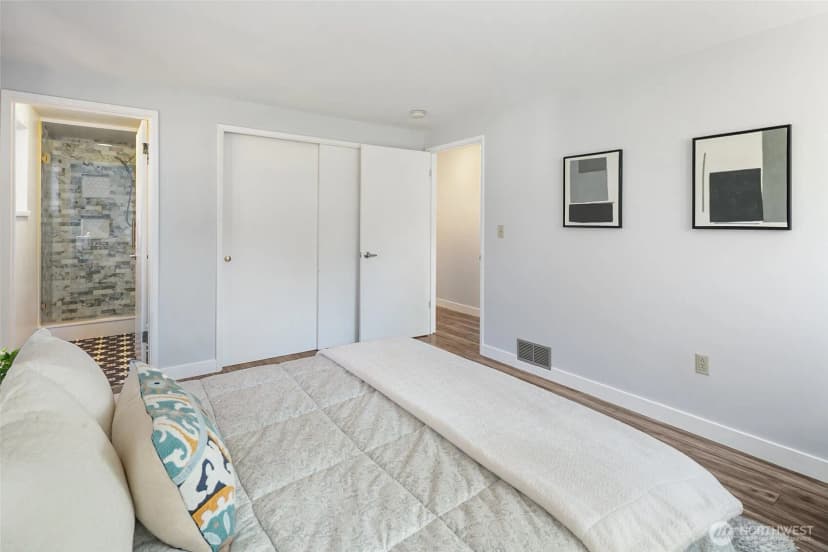 Property photo for 2327 N 140th Street, Seattle photo 19