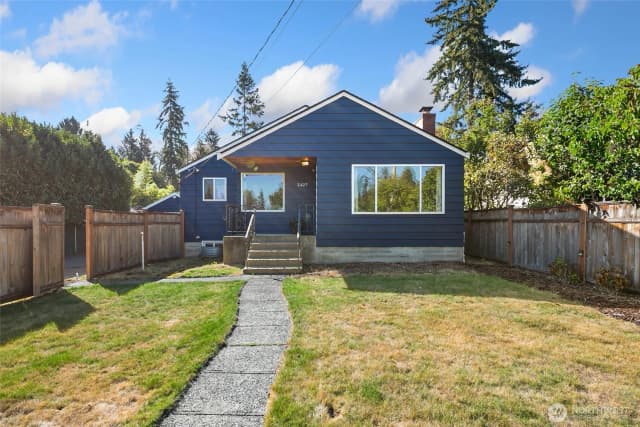 Property photo for 2327 N 140th Street, Seattle photo 4