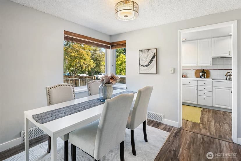 Property photo for 2327 N 140th Street, Seattle photo 10
