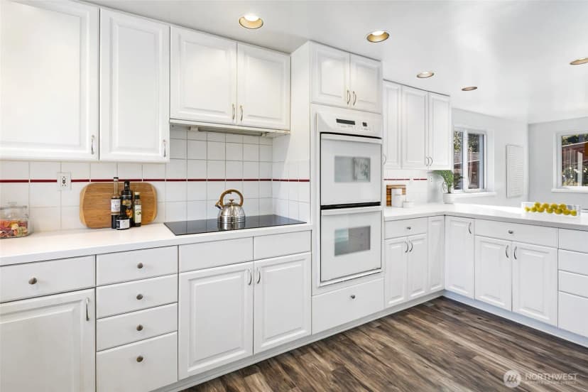 Property photo for 2327 N 140th Street, Seattle photo 12