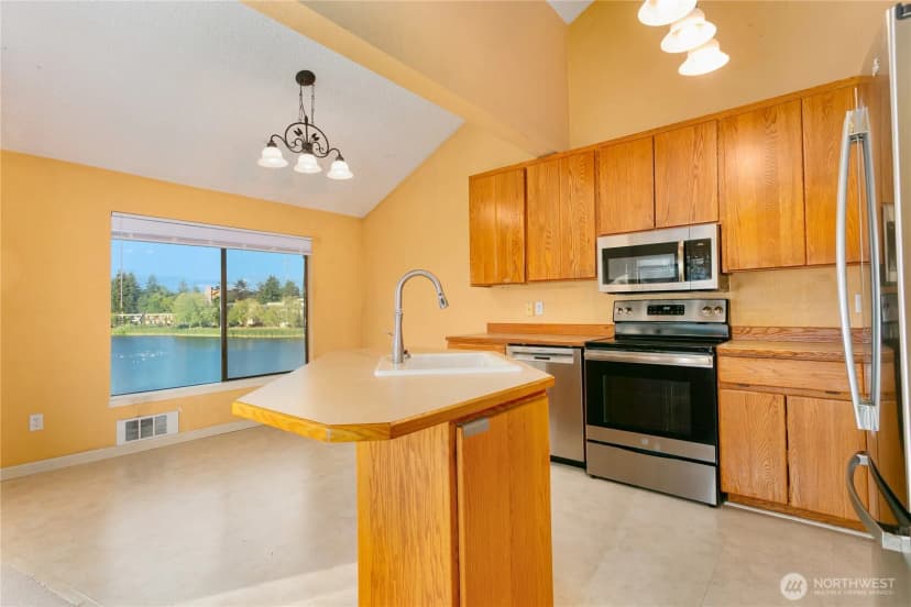 Property photo for 1018 S 312th Street #531, Federal Way photo 13