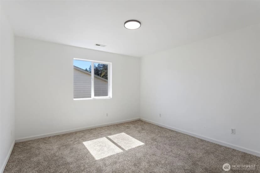 Property photo for 26921 35th Place S, Kent photo 19