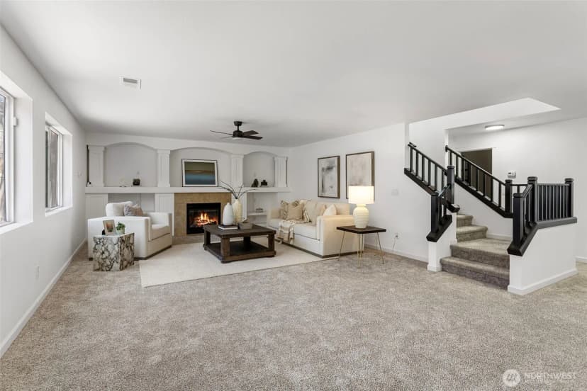 Property photo for 26921 35th Place S, Kent photo 4