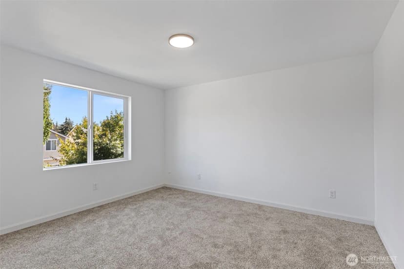 Property photo for 26921 35th Place S, Kent photo 23