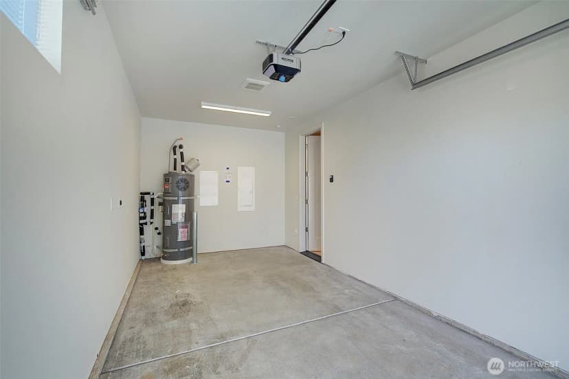 Property photo for 8319 25th Avenue Nw, Seattle photo 29