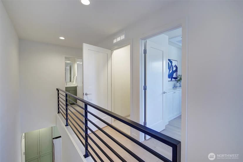 Property photo for 8319 25th Avenue Nw, Seattle photo 27