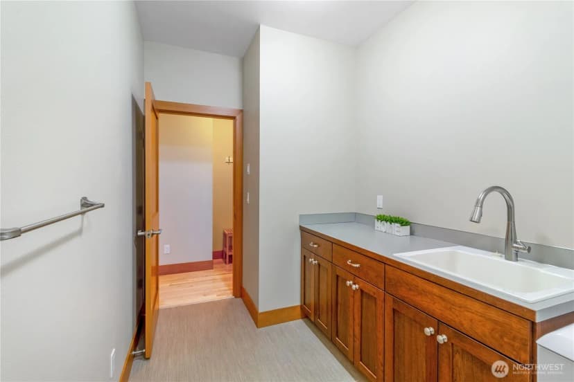 Property photo for 1 Rosebud Place, Bellingham photo 29