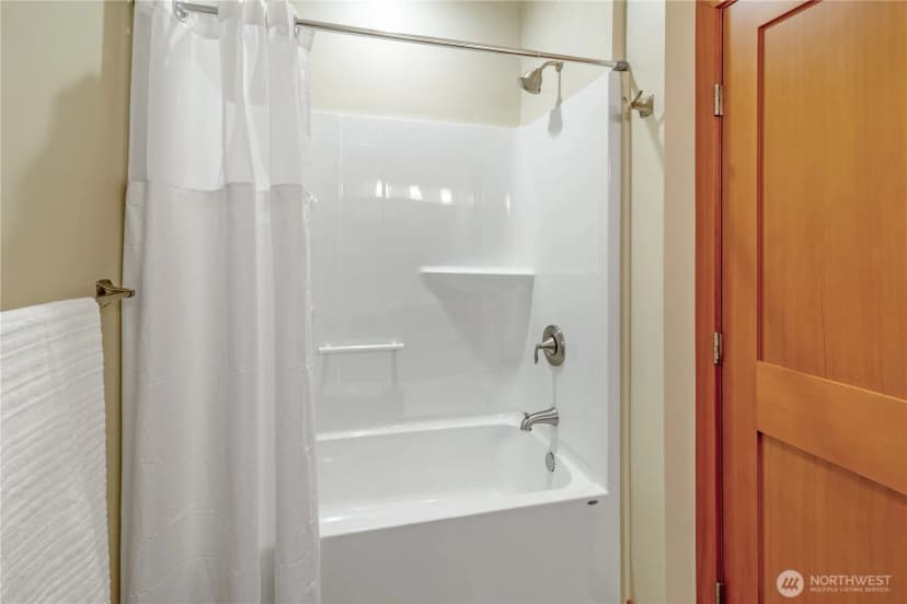 Property photo for 1 Rosebud Place, Bellingham photo 27