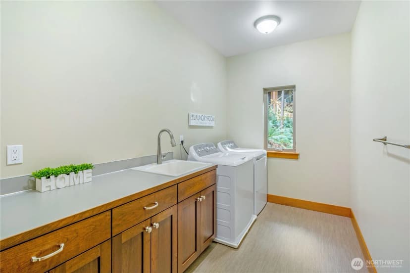 Property photo for 1 Rosebud Place, Bellingham photo 28