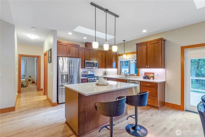 Property photo for 1 Rosebud Place, Bellingham photo 7