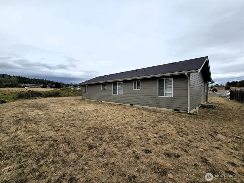Property photo for 411 W Salal Place, Sequim photo 23